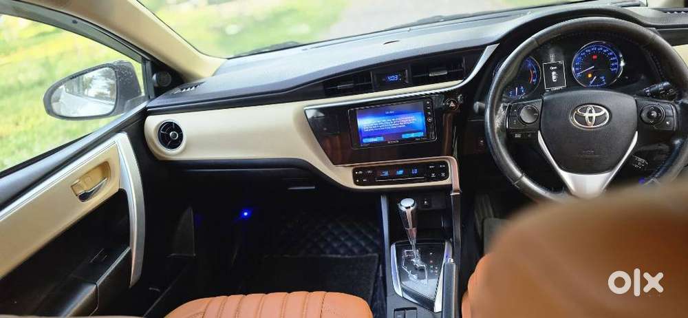 Toyota Corolla Altis Vl At, 2017, Petrol