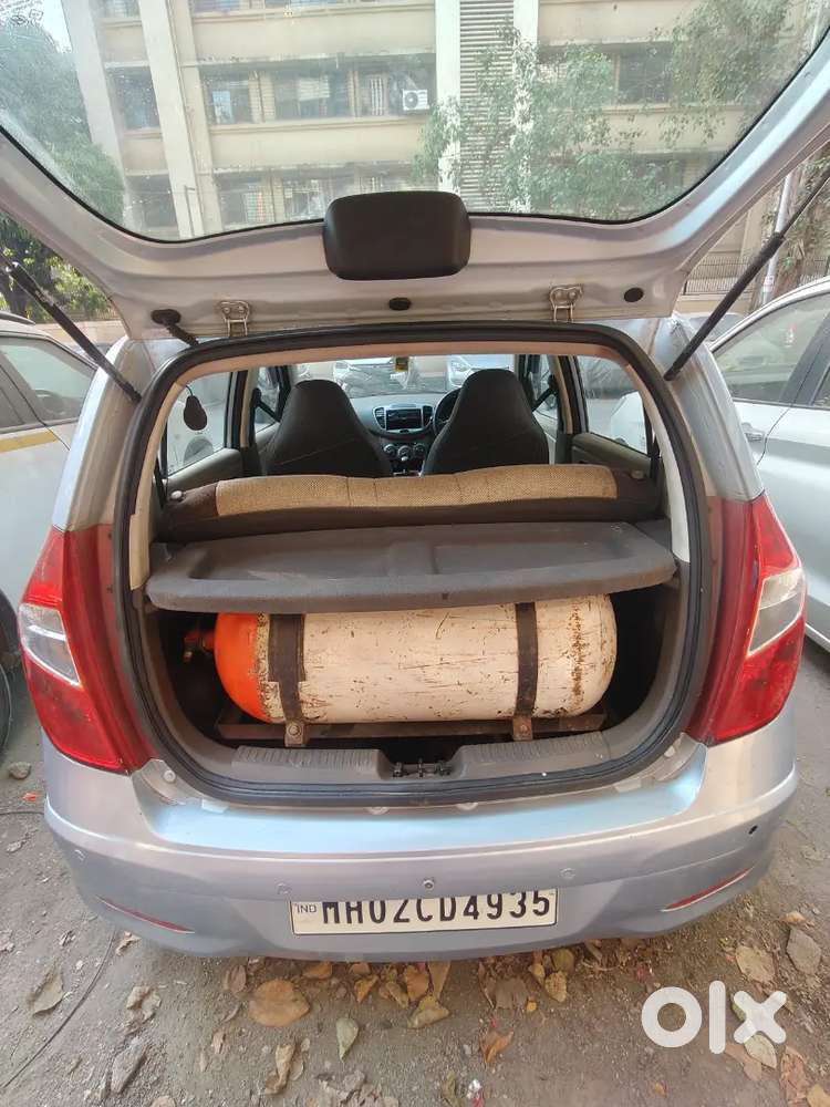 Hyundai I10 2011 Cng & Hybrids Good Condition