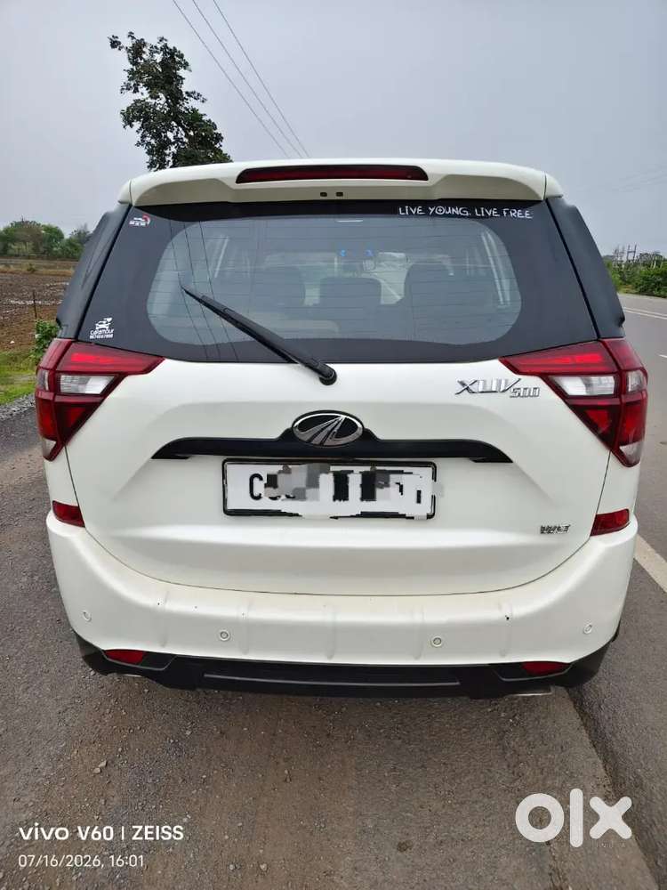 Mahindra Xuv500 W9 2021