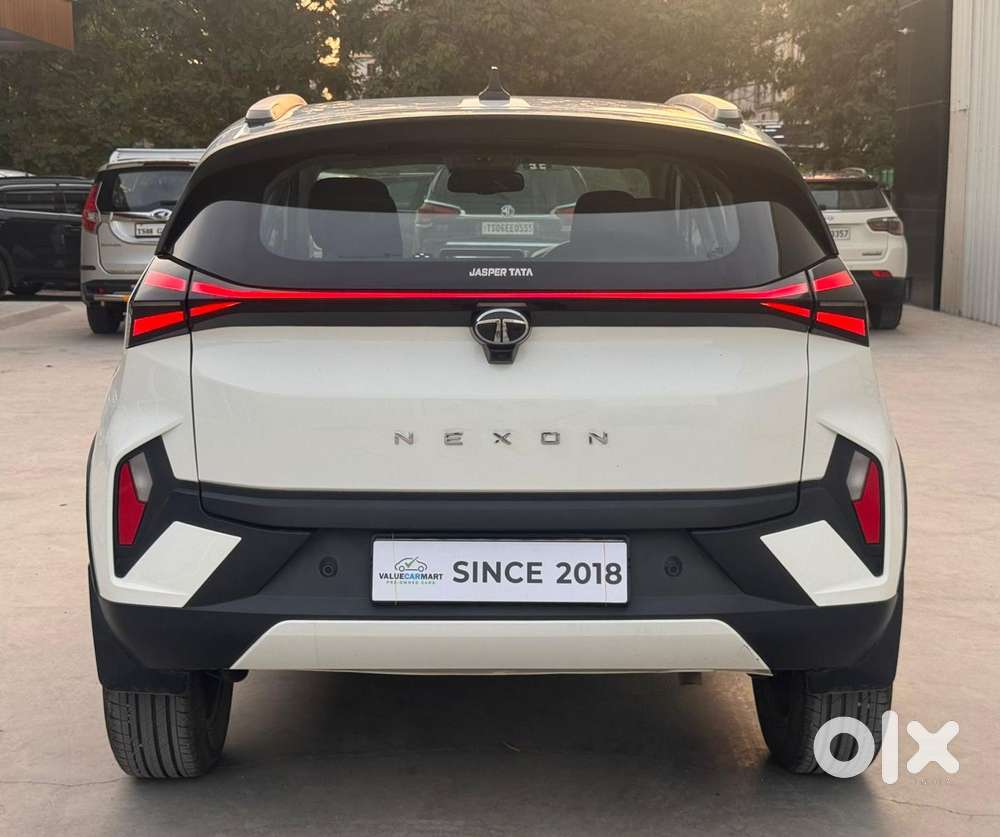 Tata Nexon Creative Plus 1.2 Revotron Petrol 6 Amt Dt, 2024, Petrol