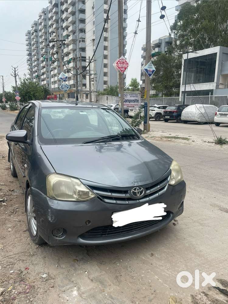 Toyota Etios Liva 2013