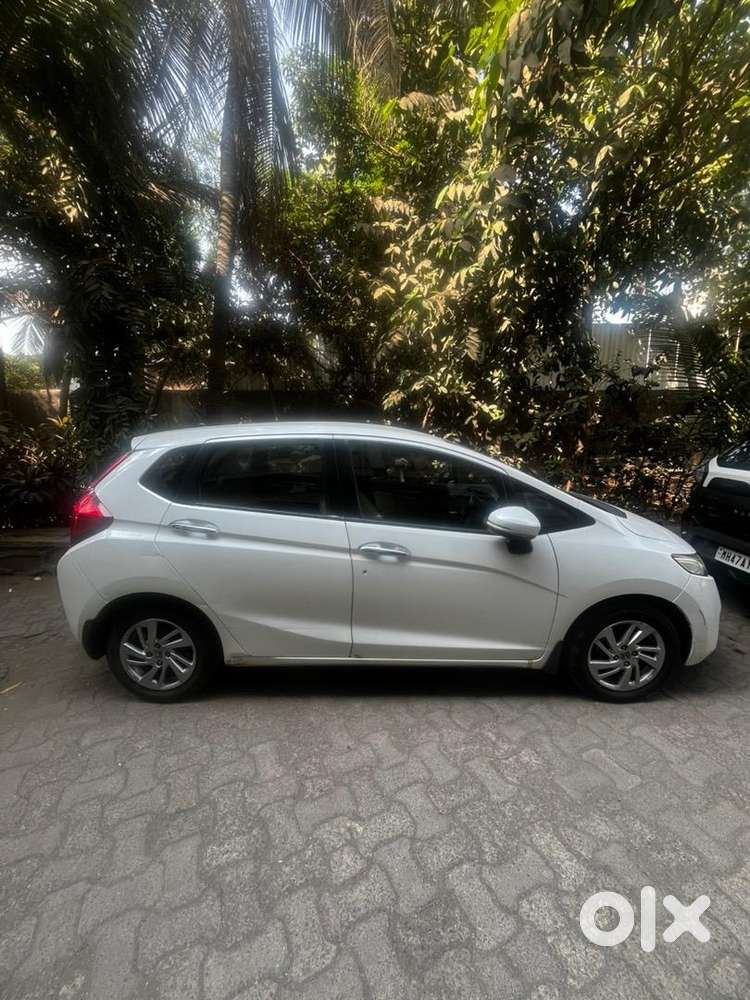 Honda Jazz White Automatic Petrol