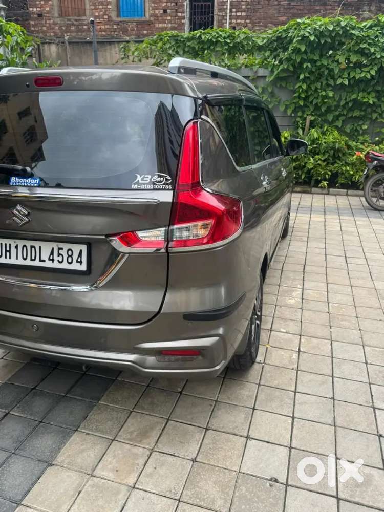 Maruti Suzuki Ertiga Zxi(o)petrol/cng 2024