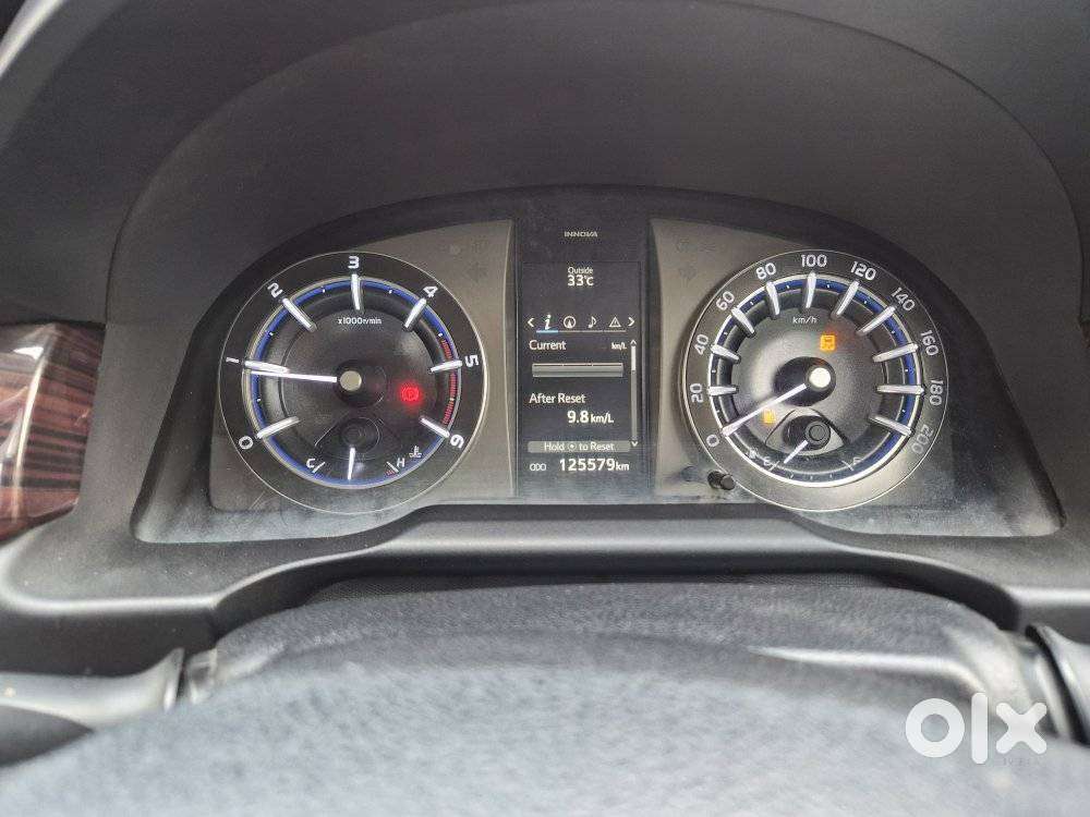 Toyota Innova Crysta 2.4 Z 7 Str, 2017, Diesel