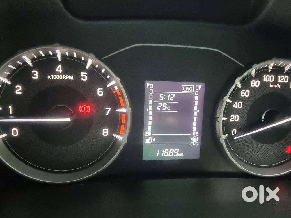 Maruti Suzuki Brezza 1.5 Vxi Cng, 2024, Cng & Hybrids