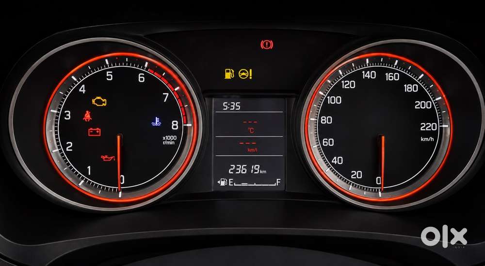 Maruti Swift Petrol 2023