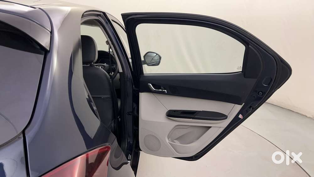 Tata Tiago 1.2 Revotron Xz Plus, 2023, Petrol