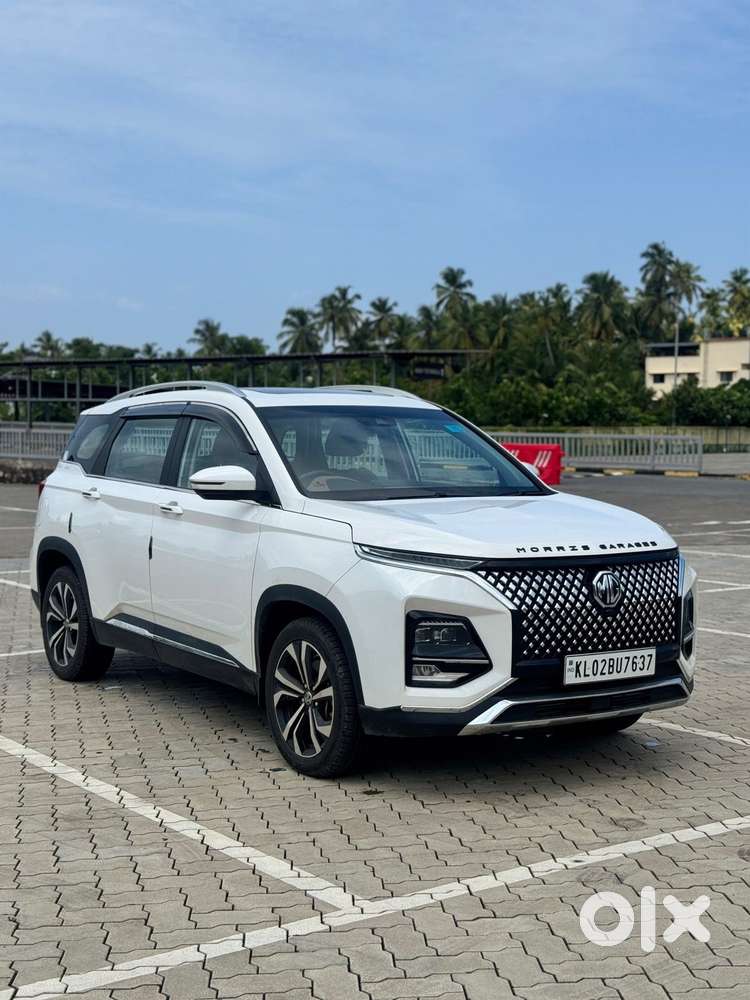 Mg Hector Plus Savvy Pro 1.5 Turbo Petrol Cvt 7 Str, 2023, Petrol