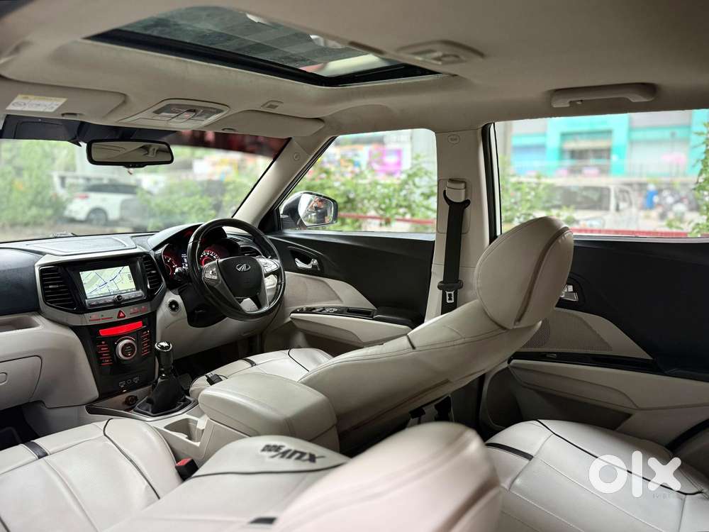 Mahindra Xuv300 W8 (o) 1.5 Diesel Amt, 2022, Diesel