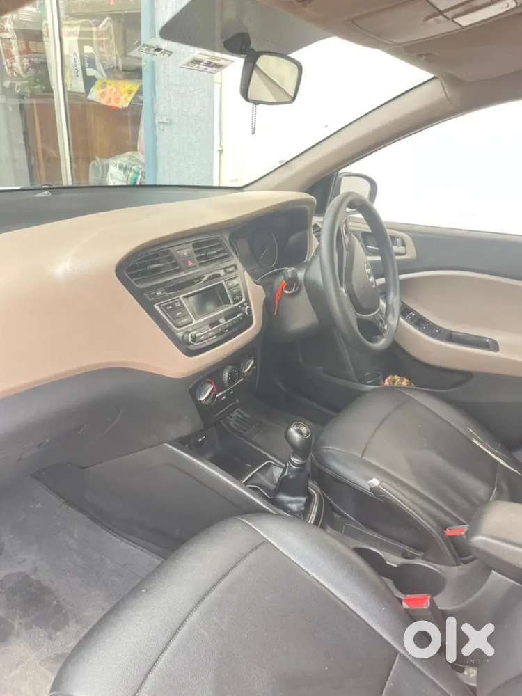 Hyundai Elite I20 2014 Petrol 94500 Km Driven, Singel Hand Drive ,