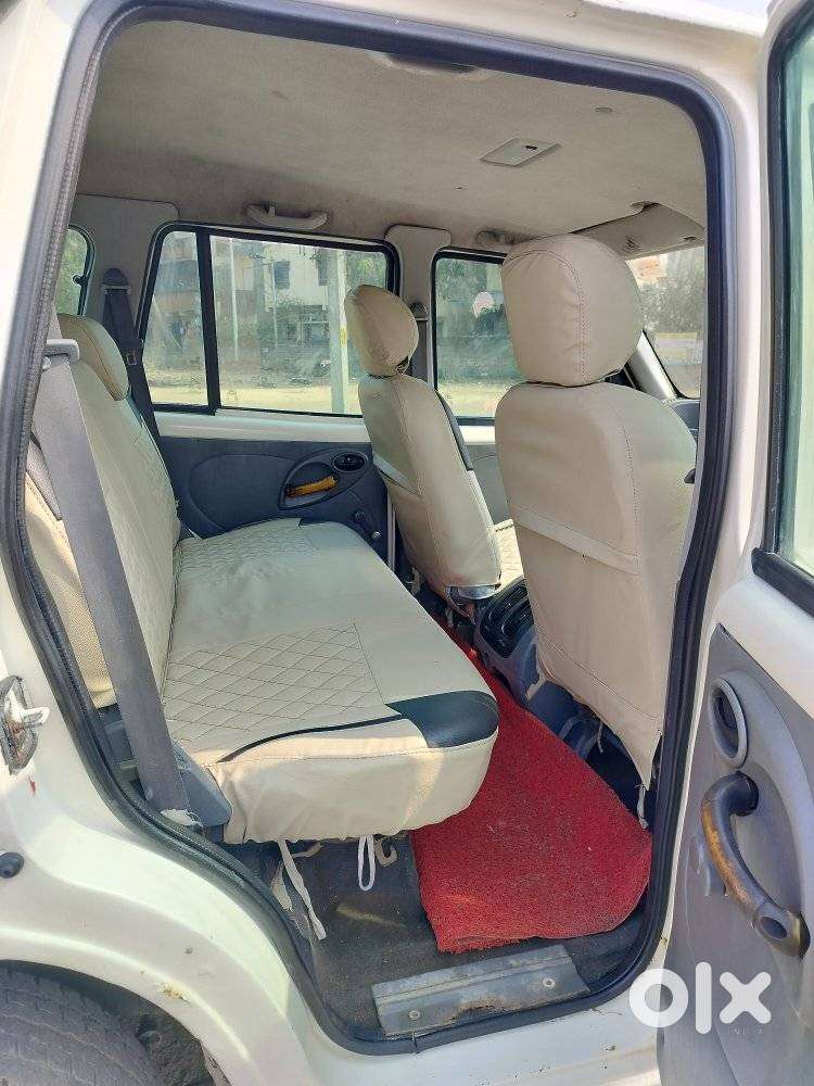 Mahindra Scorpio 2009-2014 M2di, 2009, Diesel