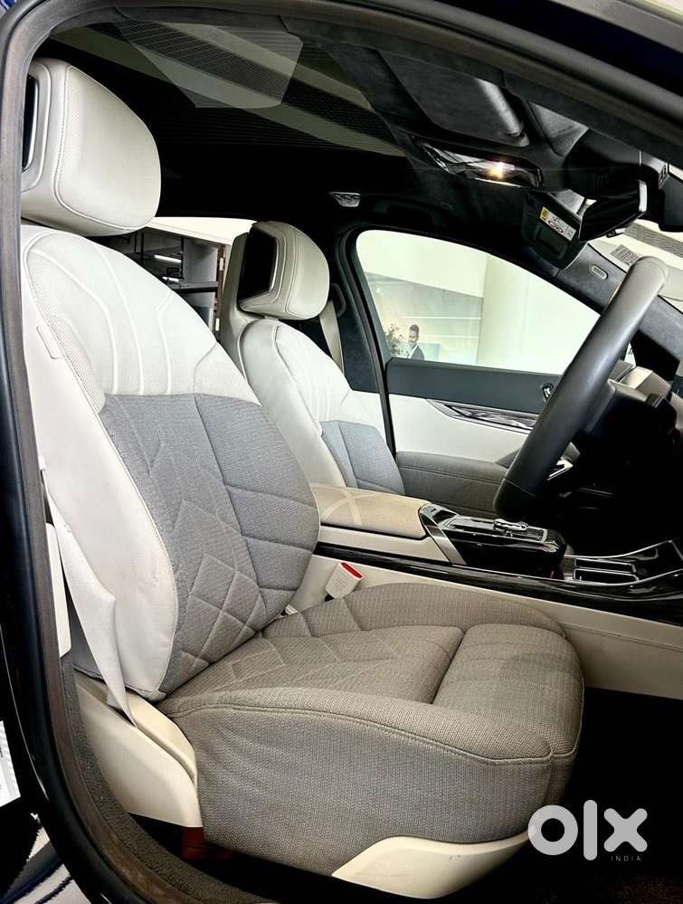 Bmw I7 M70 Xdrive, 2024, Electric