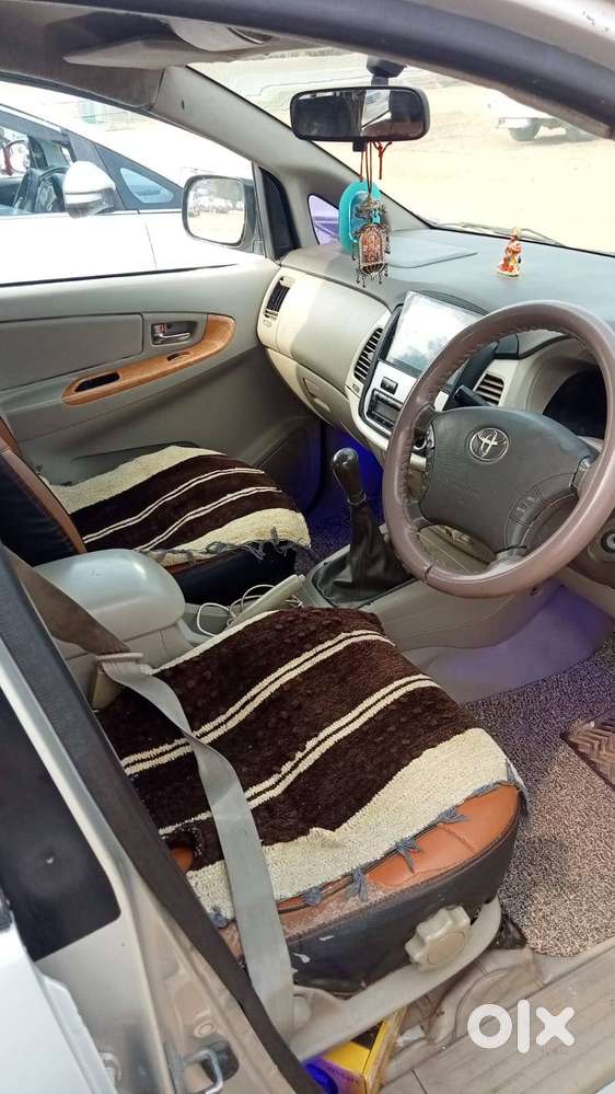 Toyota Innova 2011 Diesel 224000 Km Genuine Driven Ready For Sell