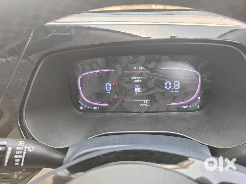 Kia Carens 2022 Petrol 15900 Km Driven