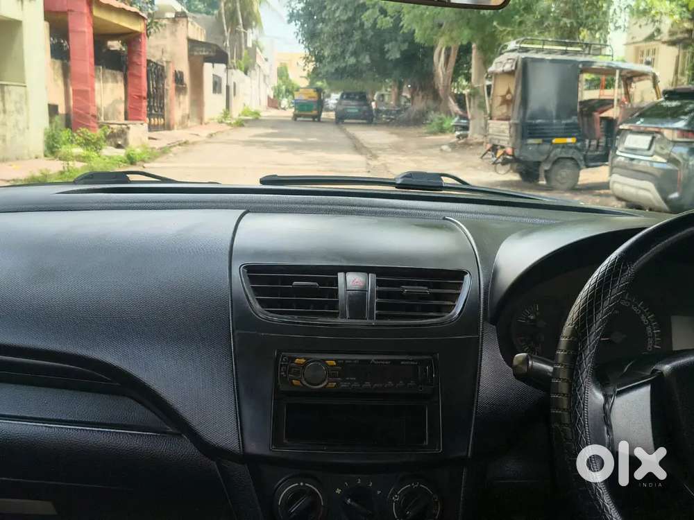 Maruti Suzuki Swift 2012 Lxi