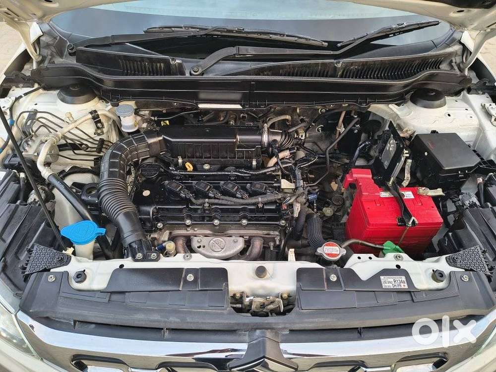 Maruti Suzuki Brezza 1.5 Zxi Smart Hybrid Dual Tone, 2022, Petrol