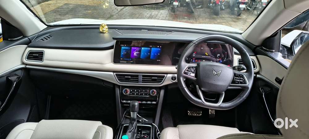 Mahindra Xuv700 Diesel 2023
