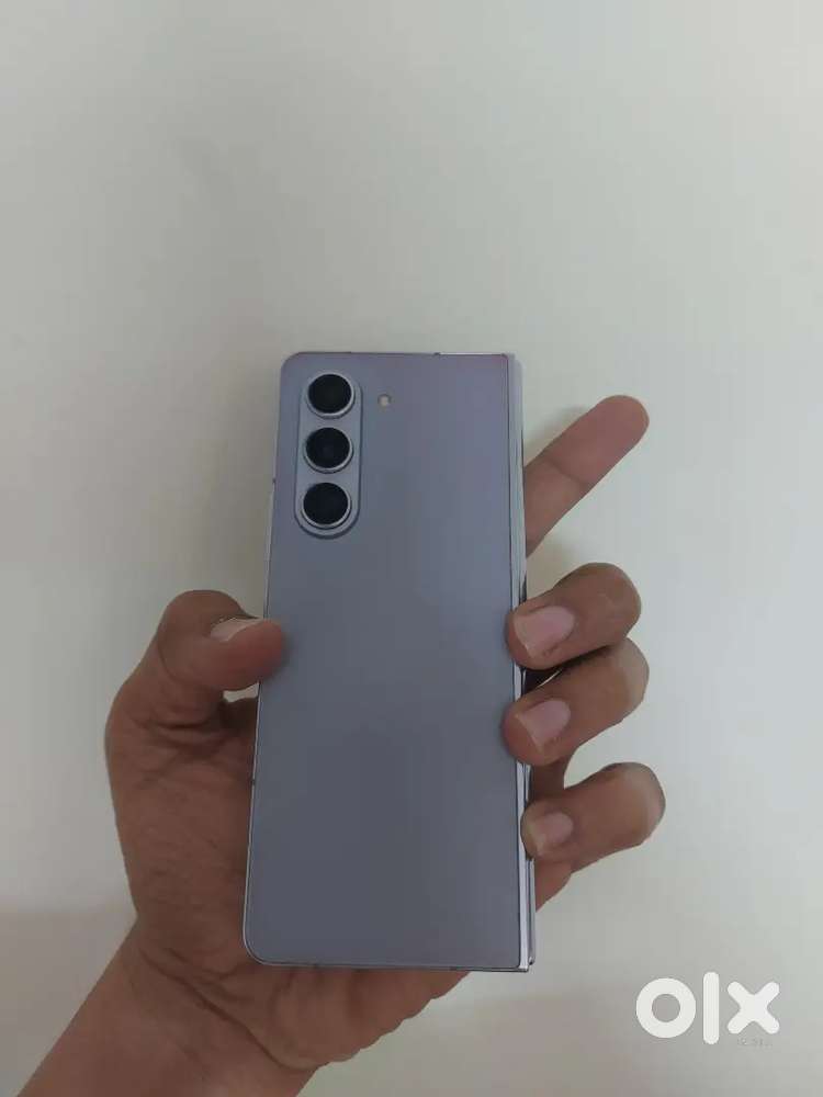 Samsung fold 5 256gb