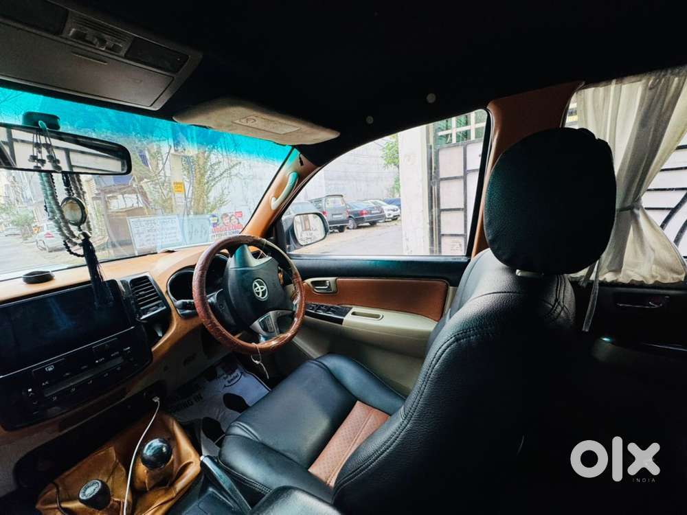 Toyota Fortuner 2014 डीज़ल Well Maintained