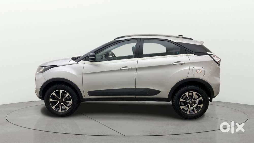 Tata Nexon 1.2 Revotron Xza Plus, 2020, Petrol