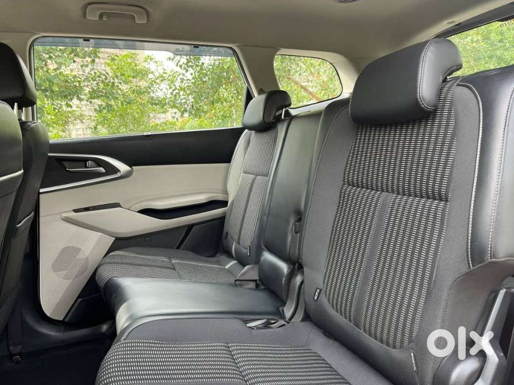 Kia Carens 1.4 Prestige Plus Turbo Dct 7 Str, 2023, Petrol
