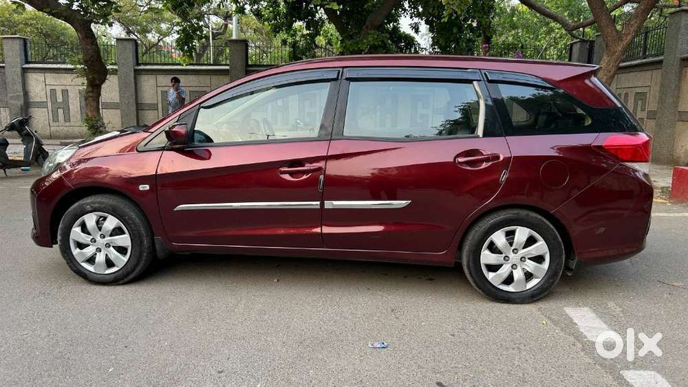 Honda Mobilio 1.5 S I-vtec Mt, 2015, Cng & Hybrids