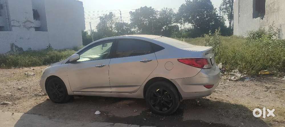 Verna 1.6 Sx Anniversary 2011
