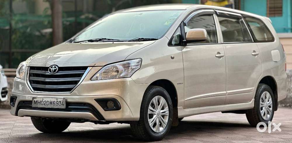 Toyota Innova 2.5 G (diesel) 8 Seater, 2015, Diesel