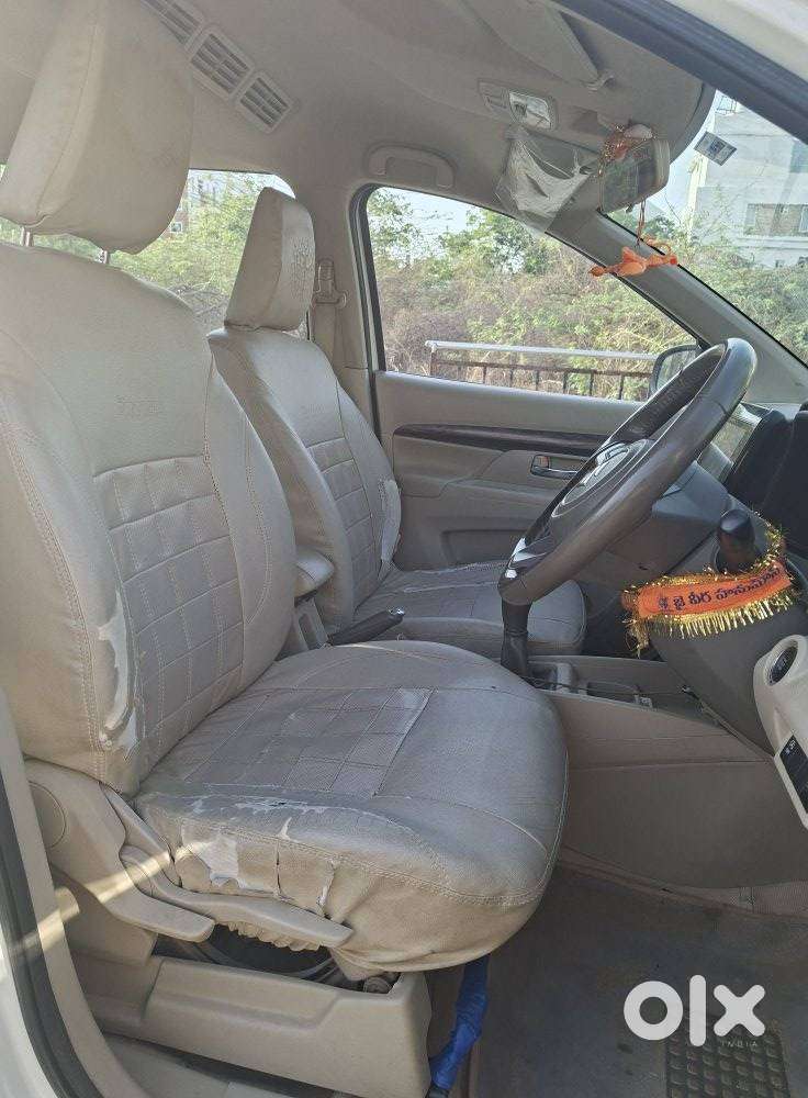 Maruti Suzuki Ertiga 2022-2023  Lxi, 2021, Petrol