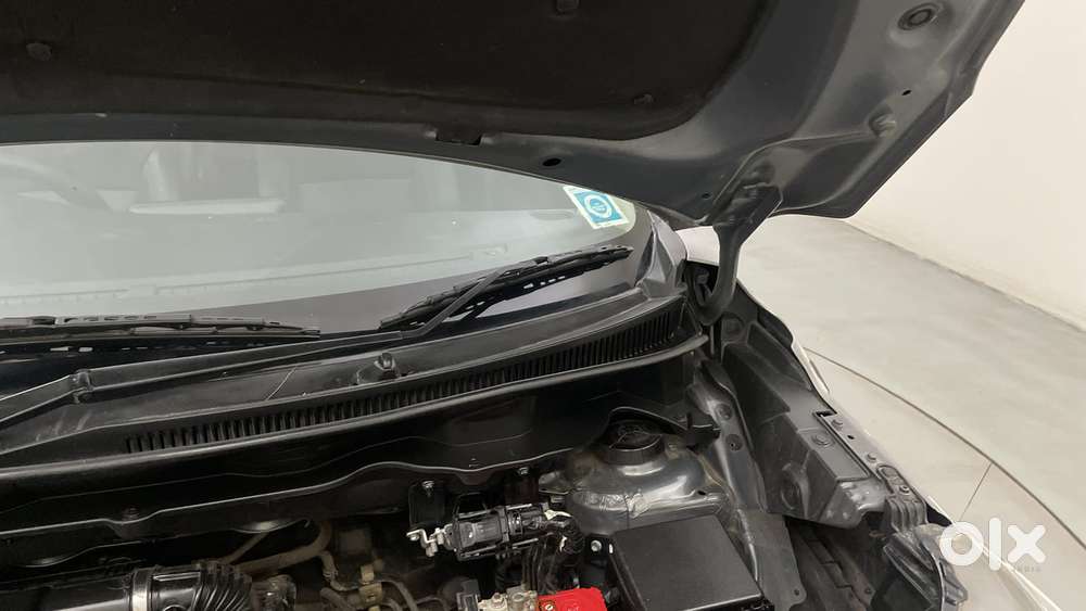 Maruti Suzuki Xl6 1.5 Alpha Mt, 2022, Petrol