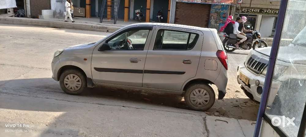 Best Condition Me Hai Engine Mast Hai Koe Kam Nahi Hai.