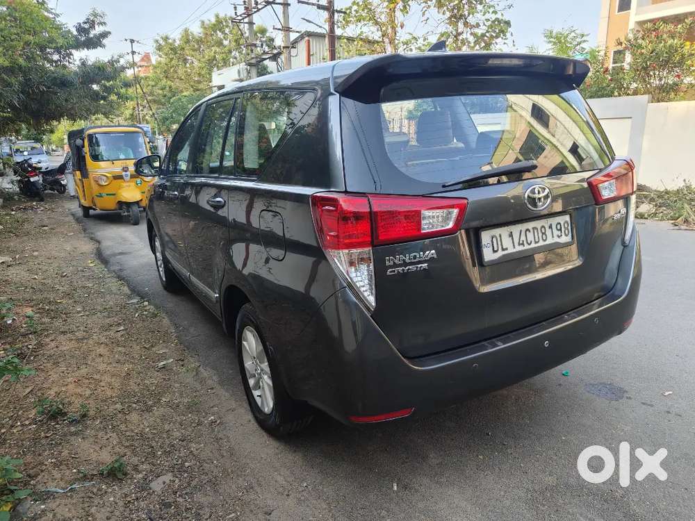 Toyota Innova Crysta 2018 Diesel 60000 Km Driven