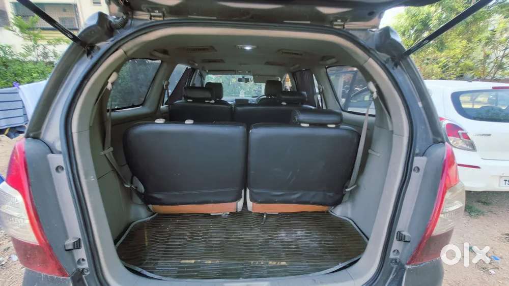 Toyota Innova 2012 Diesel 265000 Km Driven