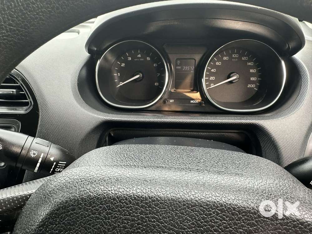 Tata Tiago 1.2 Soccer Edition Amt, 2000, Petrol