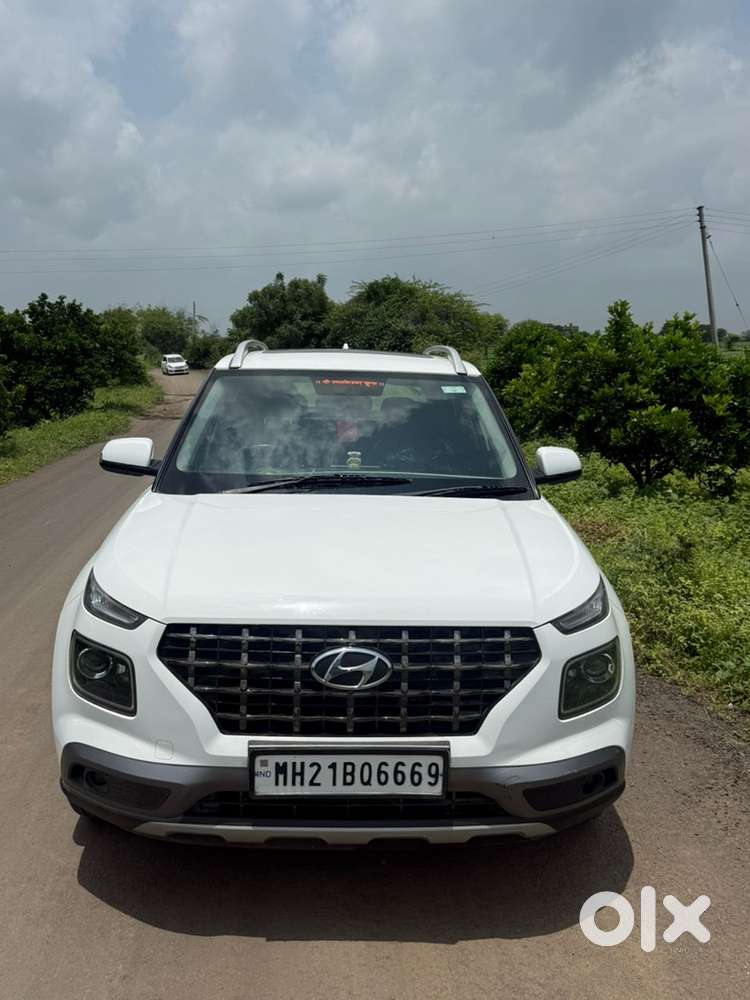 Hyundai Venue Diesel 2021