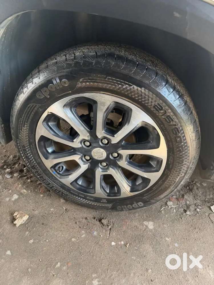 Maruti Suzuki Vitara 2024 Hybrid Manual First