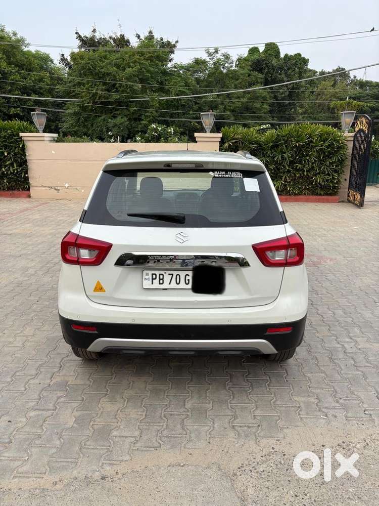 Maruti Suzuki Brezza 1.5 Zxi Smart Hybrid, 2021, Petrol