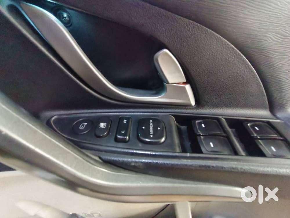 Mahindra Xuv500 W10 2wd, 2016, Diesel