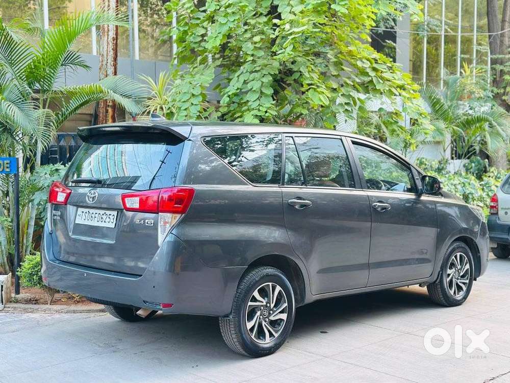 Toyota Innova Crysta 2.8 Gx At 7 Str, 2021
