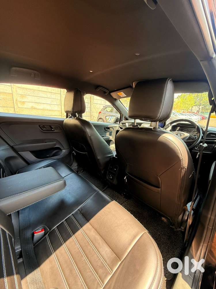 Tata Altroz Xza Plus (s) Dark Edition, 2022, Petrol