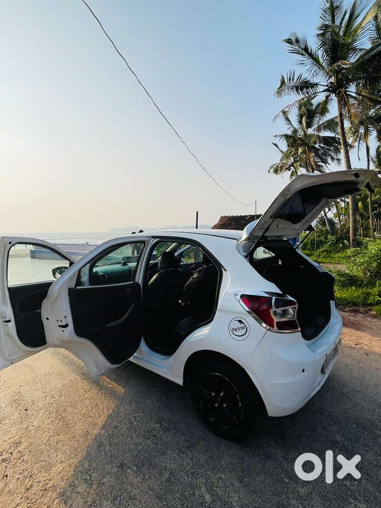 Ford Figo Petrol 2018