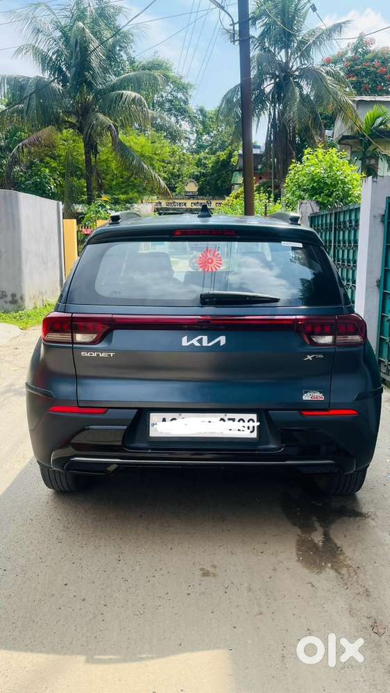 Kia Sonet Petrol Well Maintained