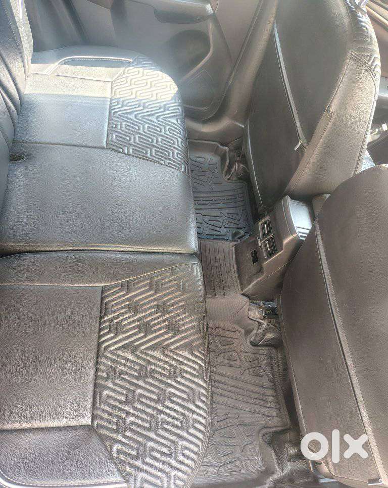 Maruti Suzuki Brezza 1.5 Zxi Smart Hybrid, 2023, Petrol