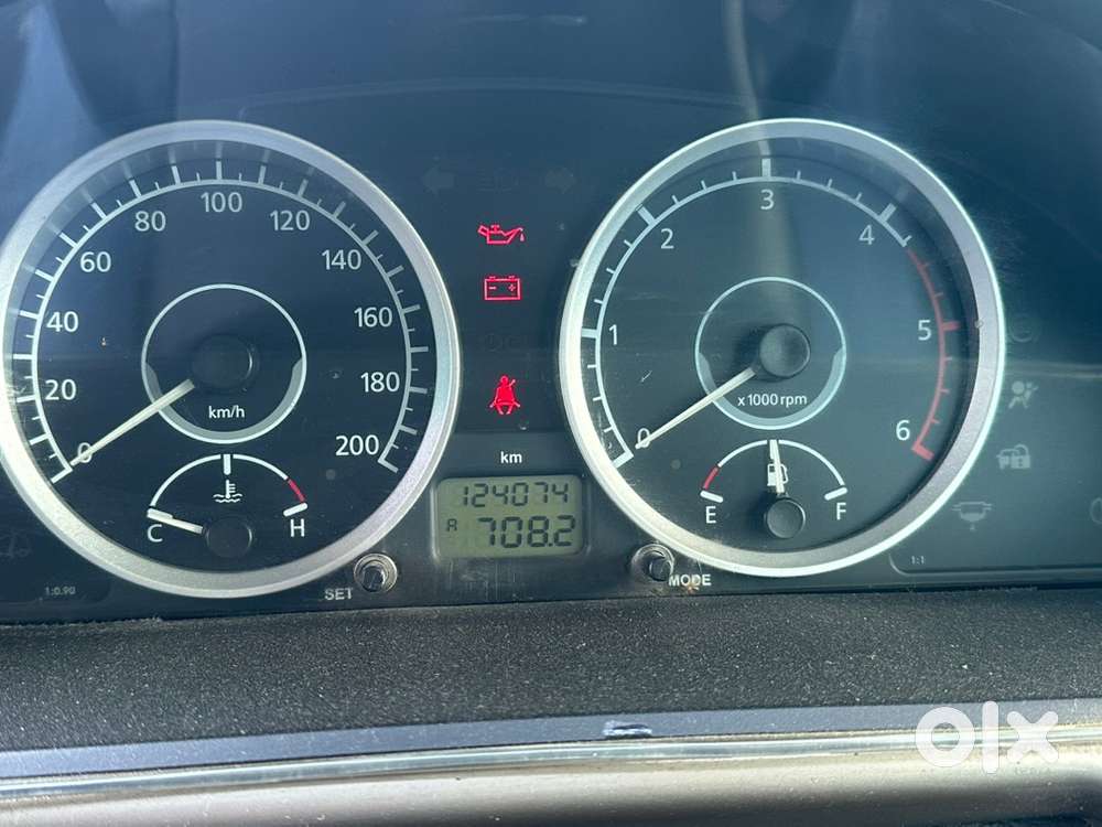 Tata Safari Storme 2018