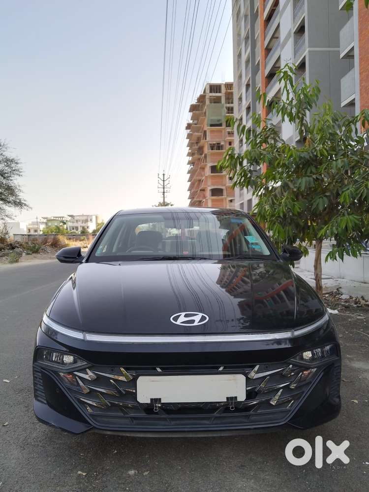 Hyundai Verna 1.5 Sx Petrol Mt, 2025, Petrol