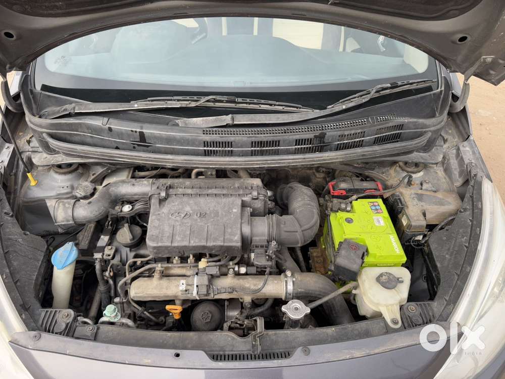 Hyundai Grand I10 1.2 Crdi Sportz Dual Tone, 2017, Diesel