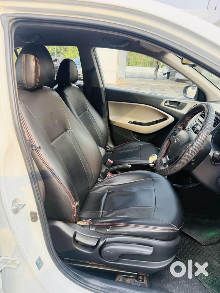 Hyundai Elite I20 Sportz (o) 1.2, 2014, Petrol