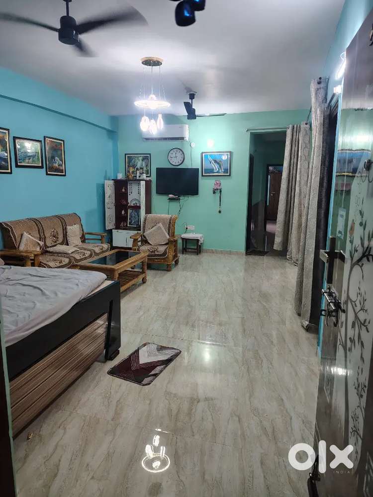 मेरा फ्लैट हैं 3 BHK मेन बेली रोड पर , जगदेव पथ पटना  मे