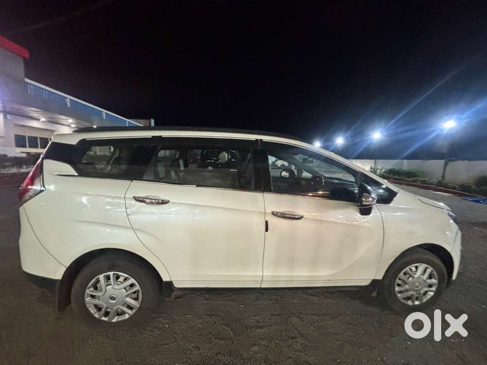Mahindra Marazzo Diesel 2019
