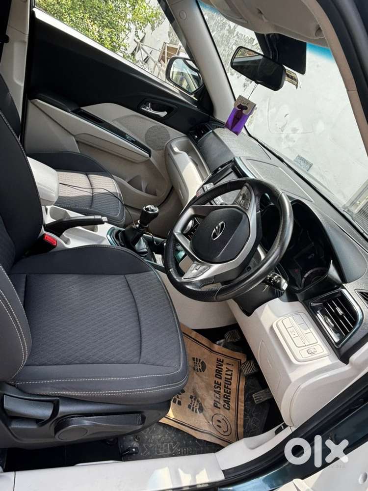 Mahindra Xuv300 Petrol 2022